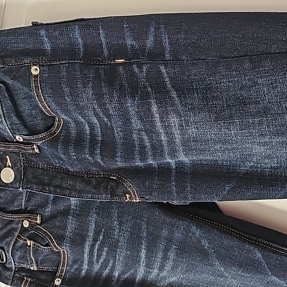 American Eagle Stretch TomGirl ButtonFly jeans size 2 - Picture 2 of 6